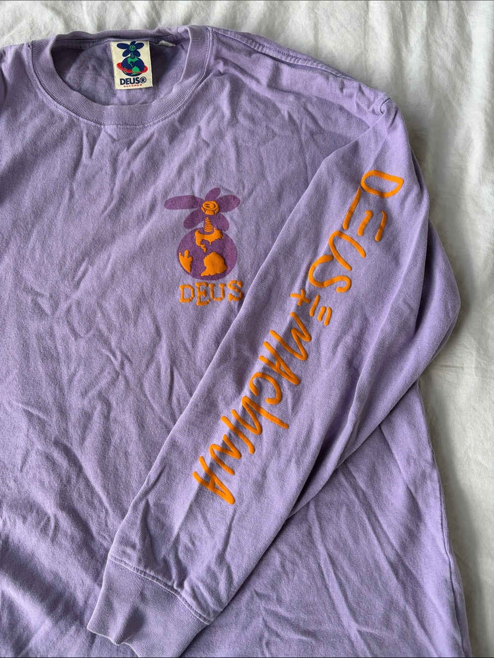 Deus Ex Machina size L - Lavender Long-Sleeve Graphic Tee